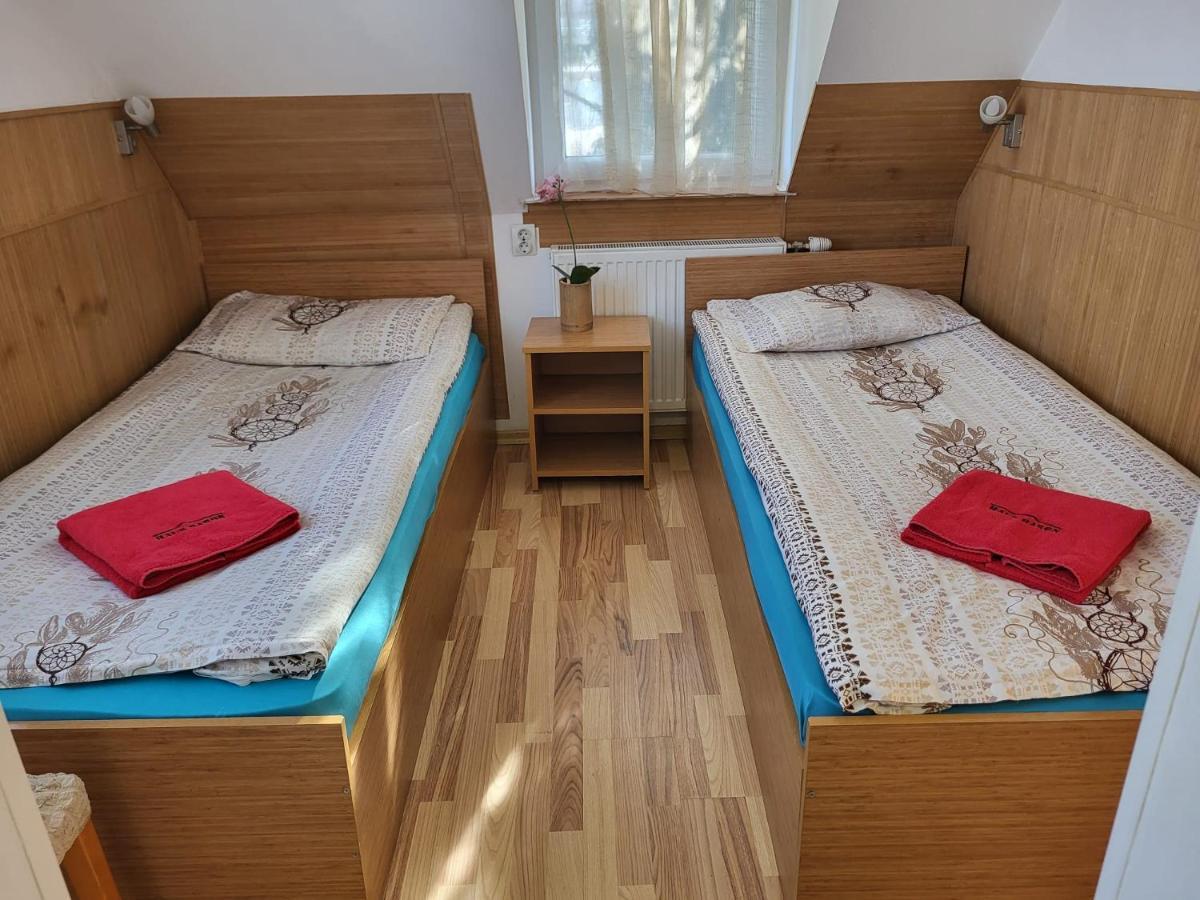 Pension Haus Baron 1 Neckarau MHG Buitenkant foto