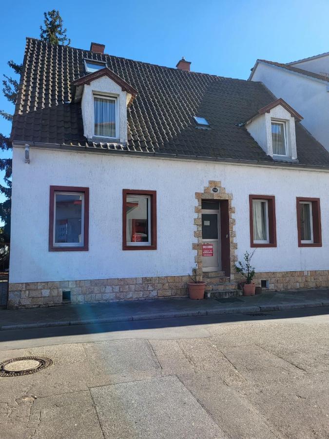 Pension Haus Baron 1 Neckarau MHG Buitenkant foto