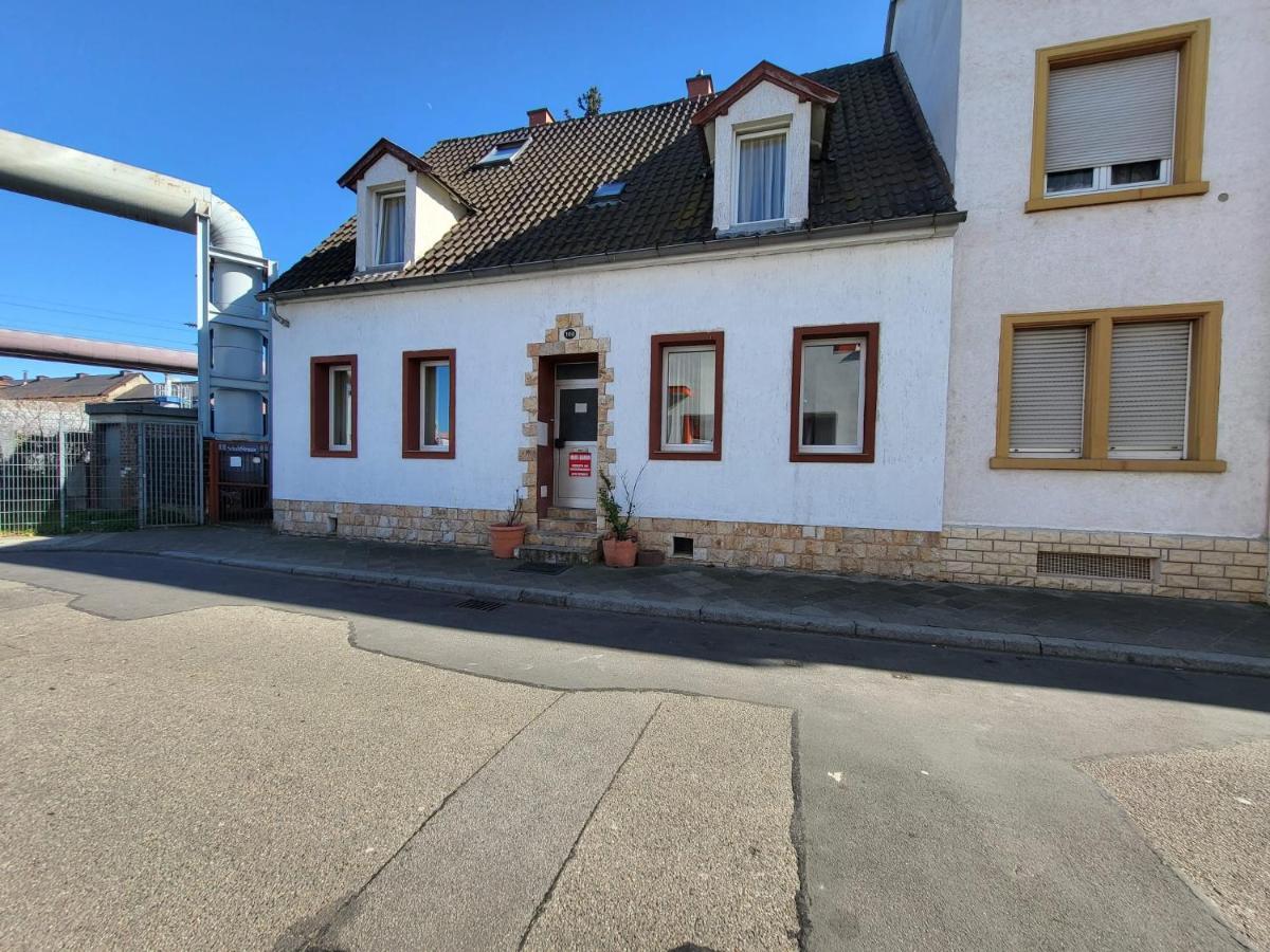 Pension Haus Baron 1 Neckarau MHG Buitenkant foto