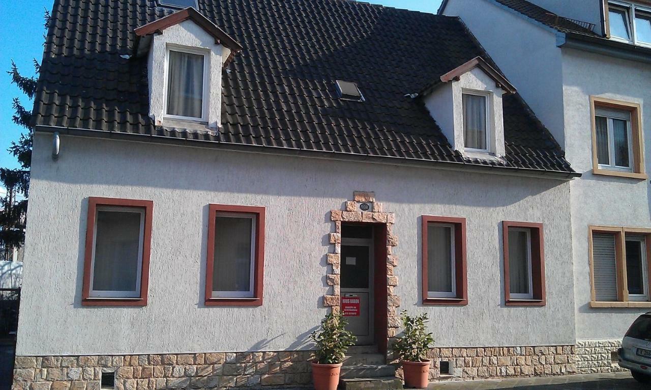 Pension Haus Baron 1 Neckarau MHG Buitenkant foto